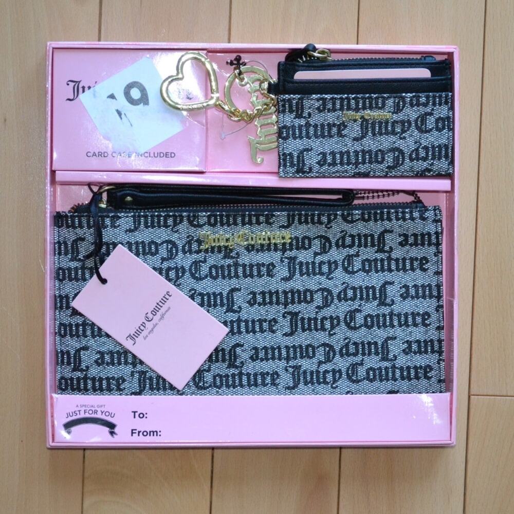 NWT Juicy Couture Three Piece Clutch Wallet Key Chain Gift Set